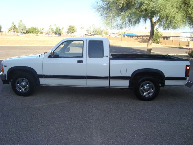 Dodge Dakota 1996 photo 1