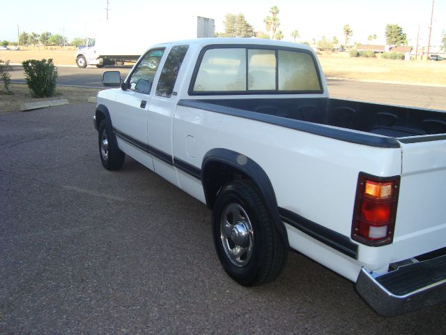Dodge Dakota 1996 photo 3