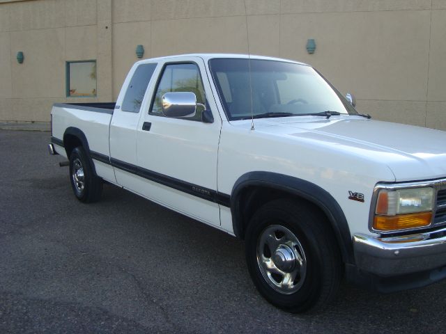 Dodge Dakota 1996 photo 4