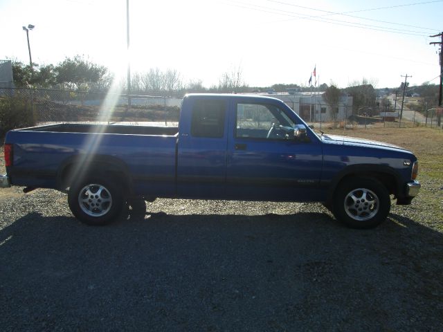 Dodge Dakota 1996 photo 2