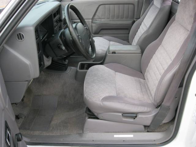 Dodge Dakota 1996 photo 4