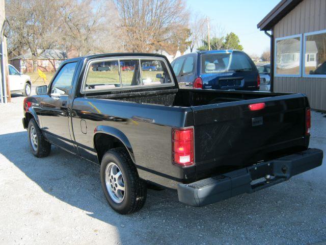 Dodge Dakota 1996 photo 4