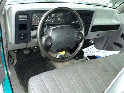 Dodge Dakota 1996 photo 3