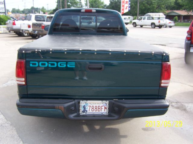 Dodge Dakota 1997 photo 3