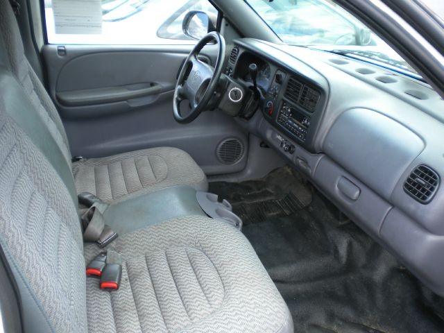 Dodge Dakota 1998 photo 3