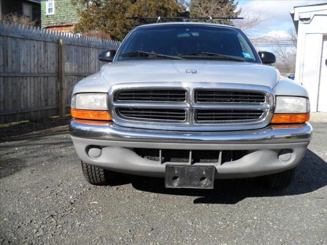 Dodge Dakota GTS Pickup