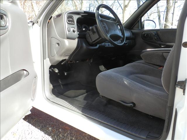 Dodge Dakota 1998 photo 1