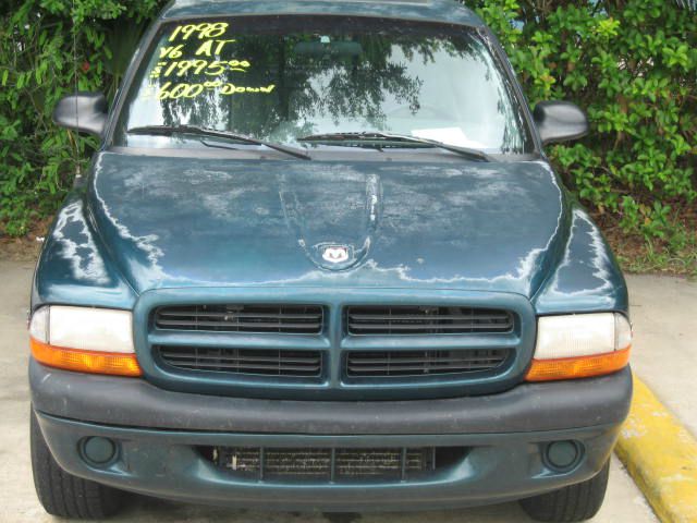 Dodge Dakota 1998 photo 2