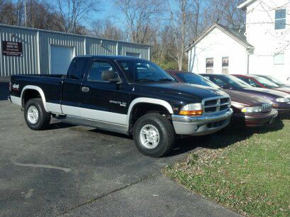 Dodge Dakota SLT Extended Cab Pickup