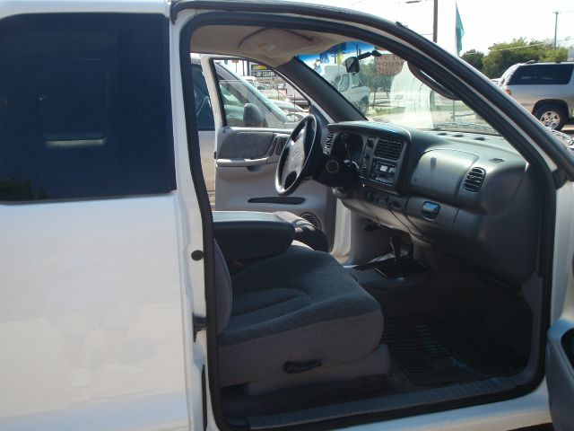 Dodge Dakota 1998 photo 1