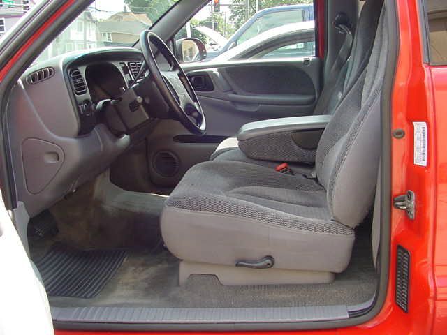 Dodge Dakota 1998 photo 1