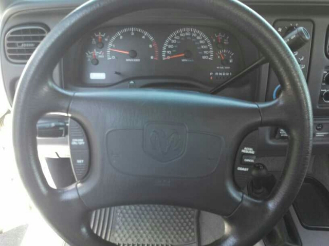 Dodge Dakota 1999 photo 4