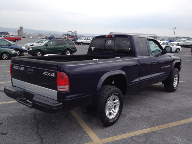 Dodge Dakota 2dr Sport Coupe AMG Pickup Truck