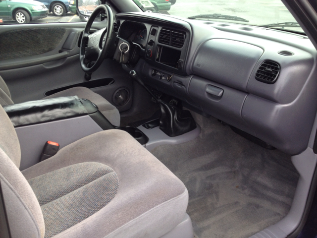 Dodge Dakota 1999 photo 3