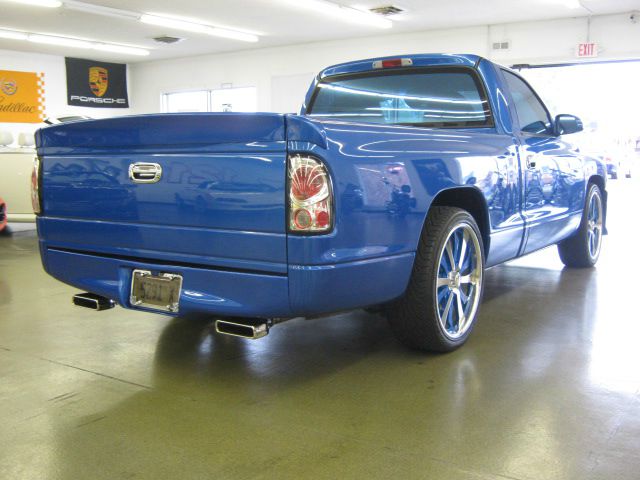 Dodge Dakota 1999 photo 2