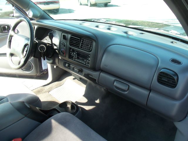 Dodge Dakota 1999 photo 33
