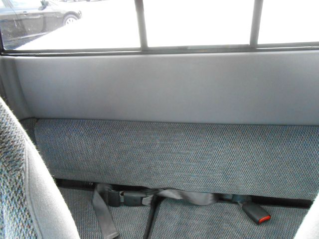 Dodge Dakota 2dr Sport Coupe AMG Pickup Truck