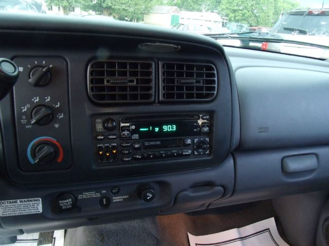 Dodge Dakota 1999 photo 4