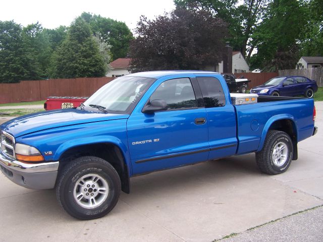 Dodge Dakota 1999 photo 1