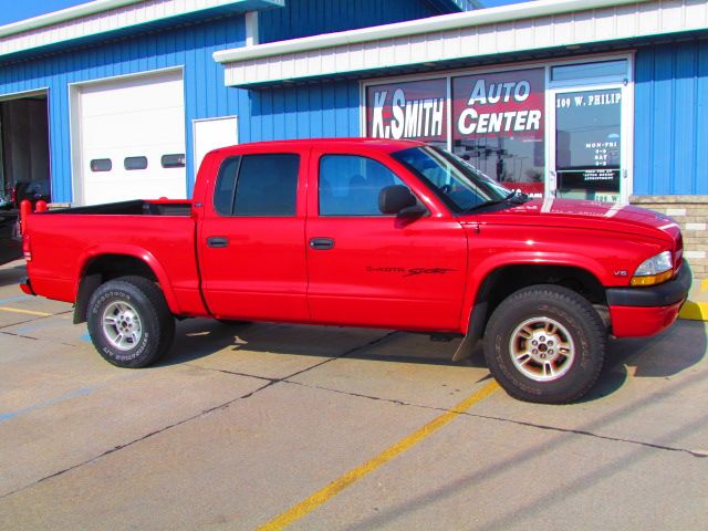 Dodge Dakota 4X4 Premier (roof) Pickup Truck