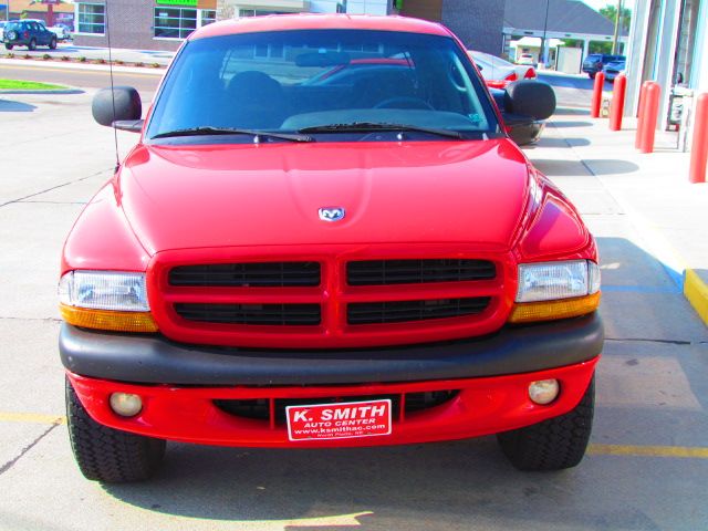 Dodge Dakota 2000 photo 2