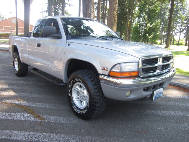Dodge Dakota 2000 photo 3