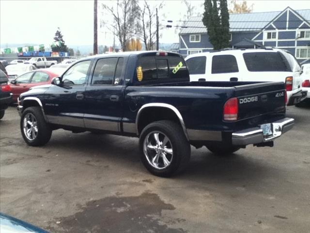 Dodge Dakota 2000 photo 2