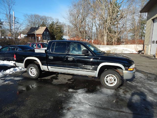 Dodge Dakota 2000 photo 2