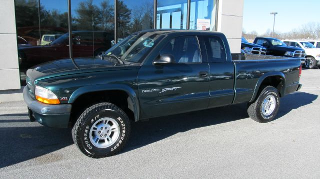 Dodge Dakota 2000 photo 2