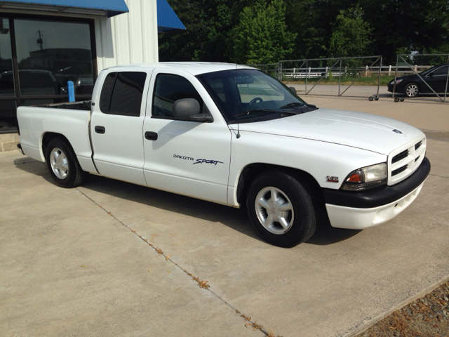 Dodge Dakota 2000 photo 2