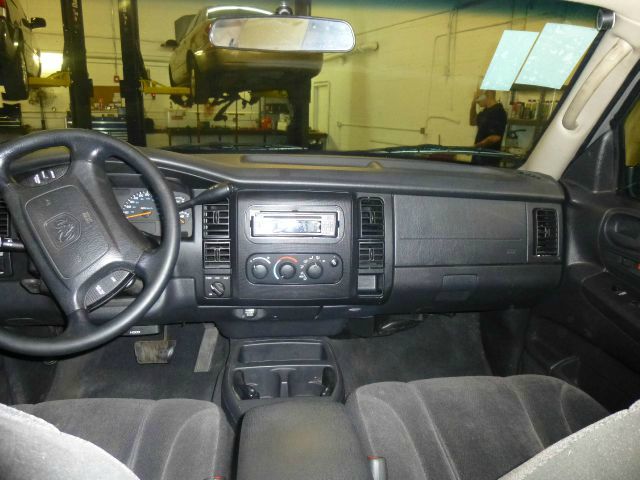 Dodge Dakota 2001 photo 1