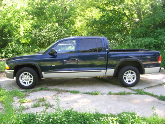 Dodge Dakota 2WD Regular Cab 6.3 Ft Box ST Pickup Truck