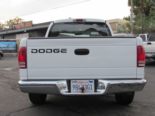 Dodge Dakota 2001 photo 2