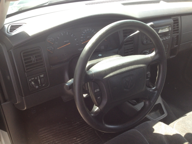 Dodge Dakota 2001 photo 1