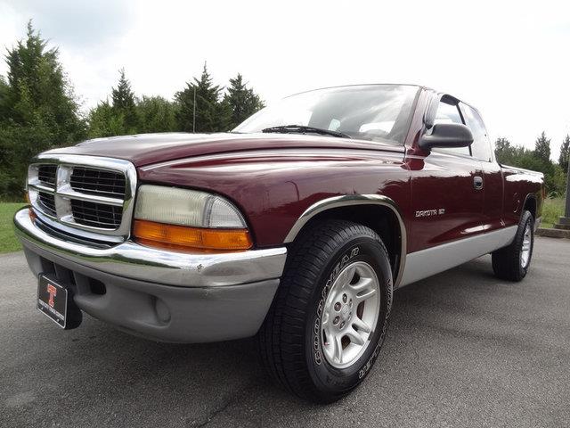 Dodge Dakota 318ic Pickup Truck