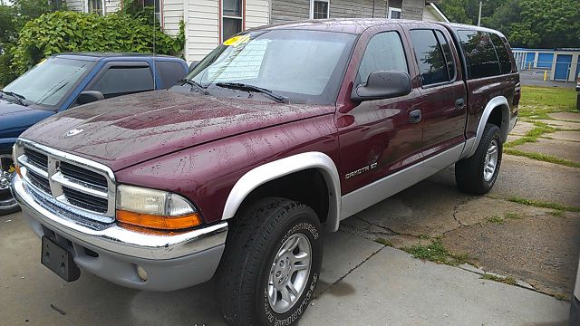 Dodge Dakota PZEV Pickup Truck