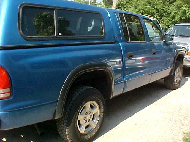 Dodge Dakota 2001 photo 1