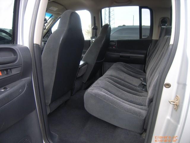 Dodge Dakota 2001 photo 3