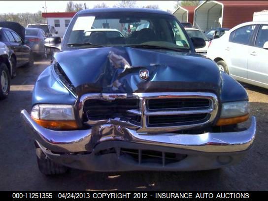Dodge Dakota 2001 photo 9