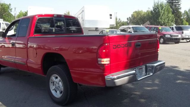 Dodge Dakota 2001 photo 2