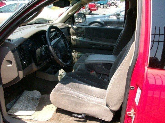 Dodge Dakota 2001 photo 1