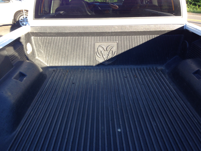 Dodge Dakota PZEV Pickup Truck