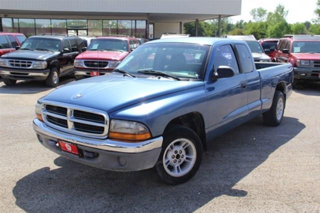 Dodge Dakota 2001 photo 2