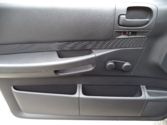 Dodge Dakota 2002 photo 1