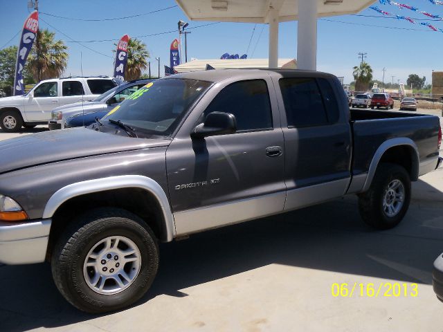 Dodge Dakota 2002 photo 2