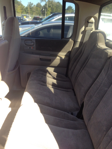 Dodge Dakota 2002 photo 2