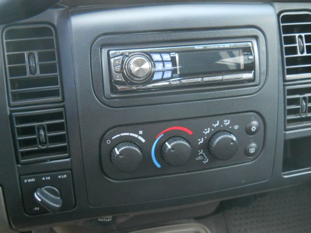 Dodge Dakota Collection Rogue Pickup Truck