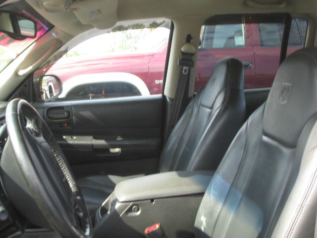 Dodge Dakota 2003 photo 2