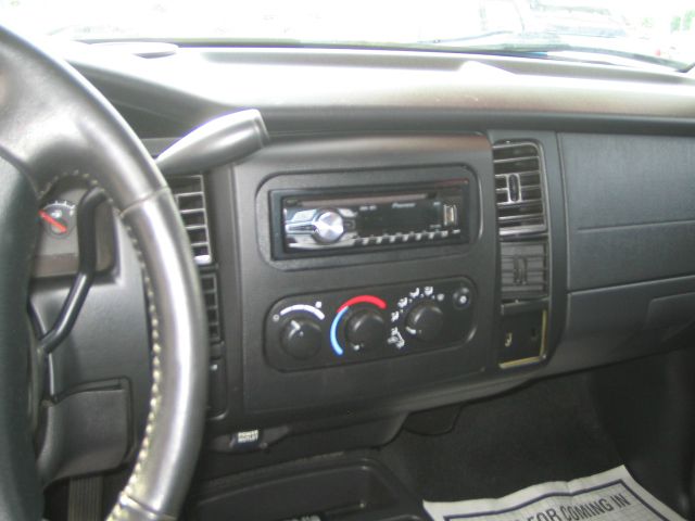 Dodge Dakota 2003 photo 4