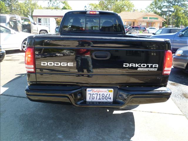 Dodge Dakota 2003 photo 2